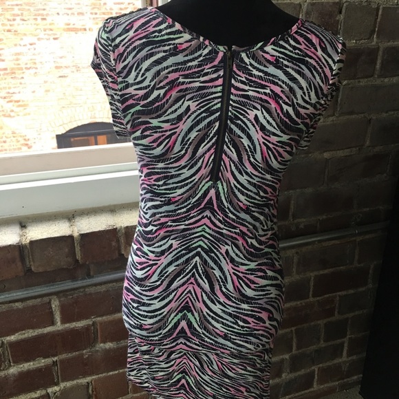 Zebra print bodycon dress - Picture 2 of 4